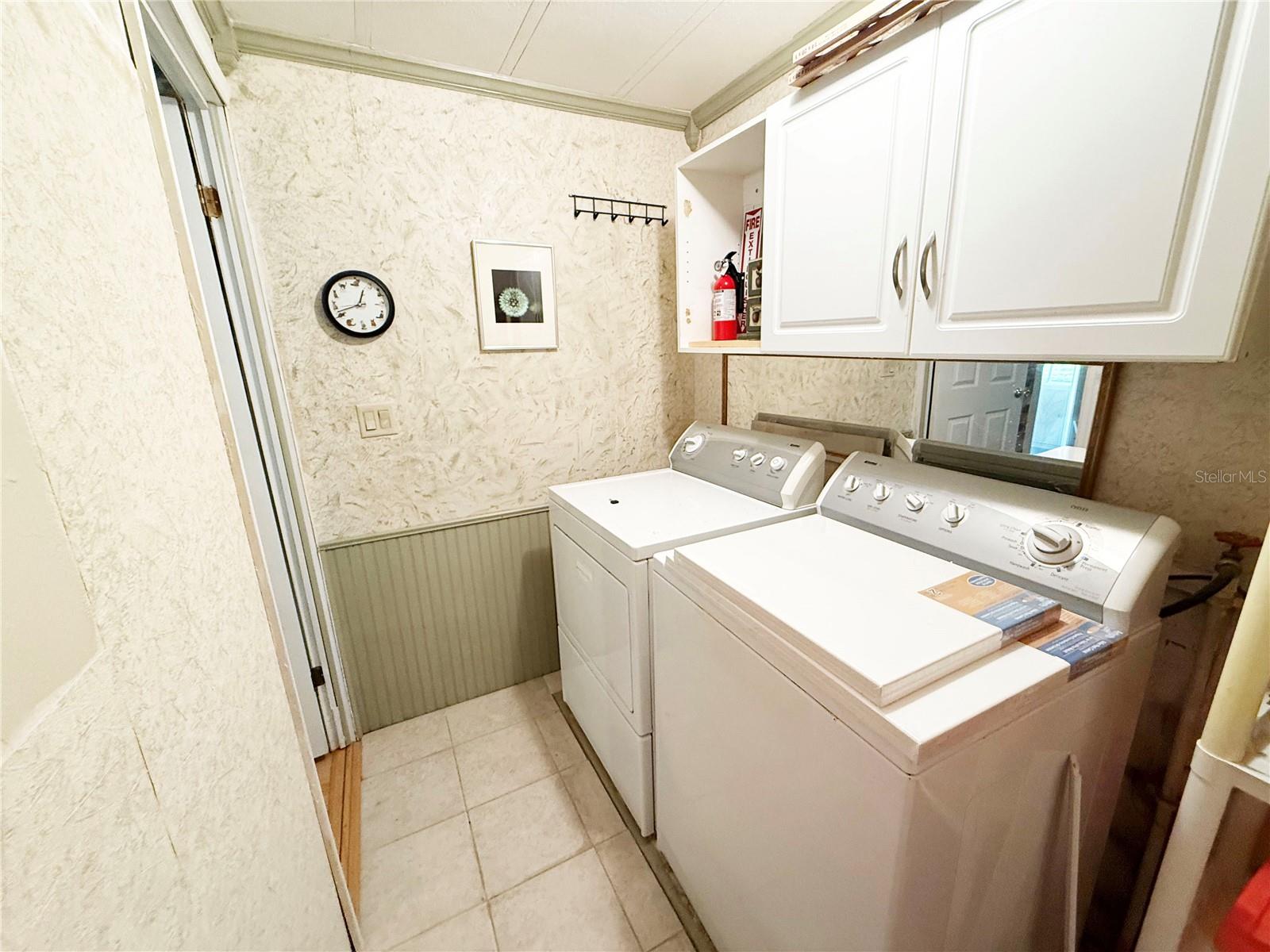 20490 S US 441 HWY, HIGH SPRINGS, FL, 32643