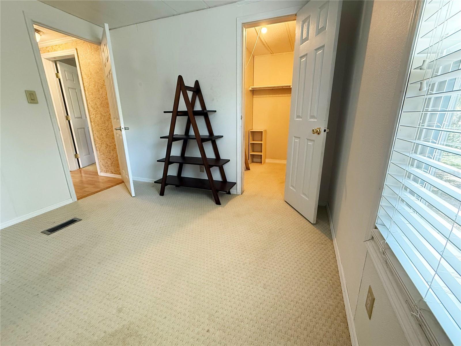 20490 S US 441 HWY, HIGH SPRINGS, FL, 32643