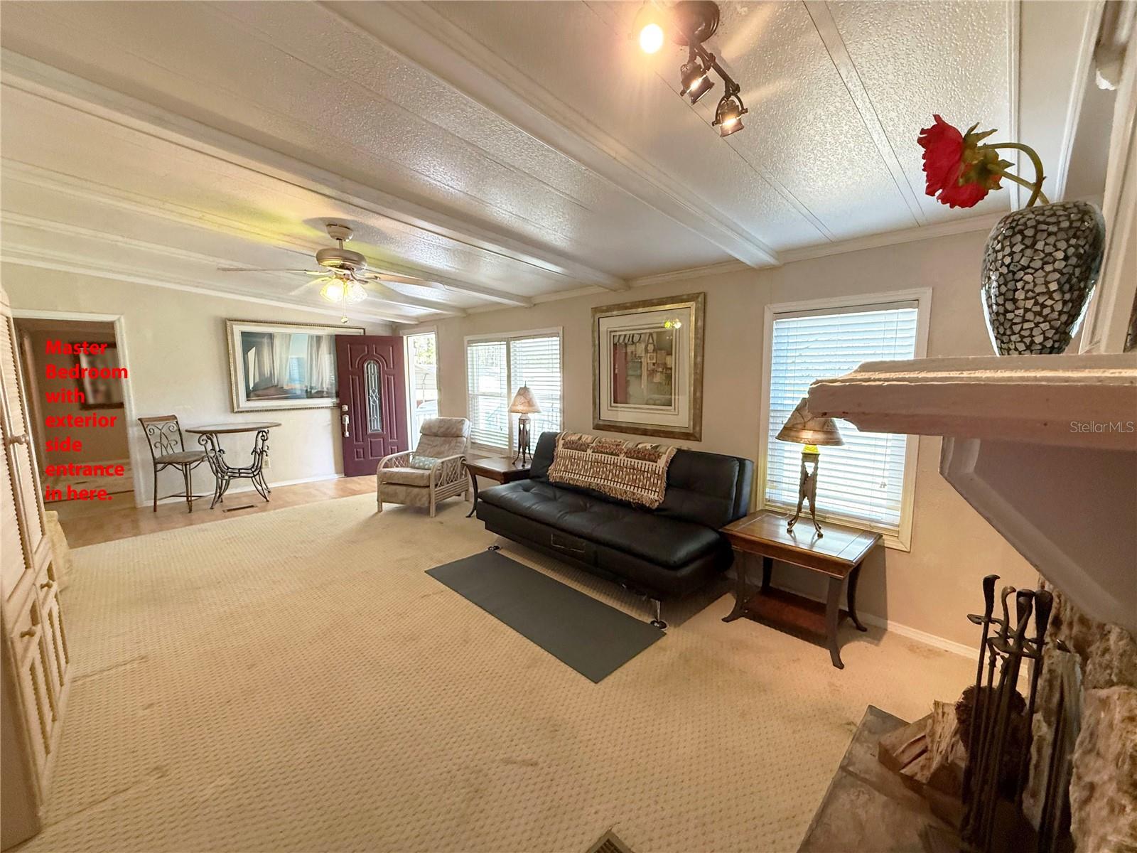 20490 S US 441 HWY, HIGH SPRINGS, FL, 32643