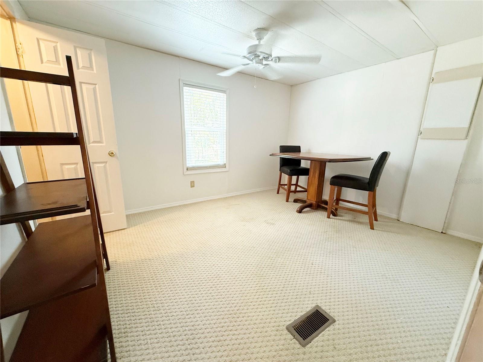 20490 S US 441 HWY, HIGH SPRINGS, FL, 32643