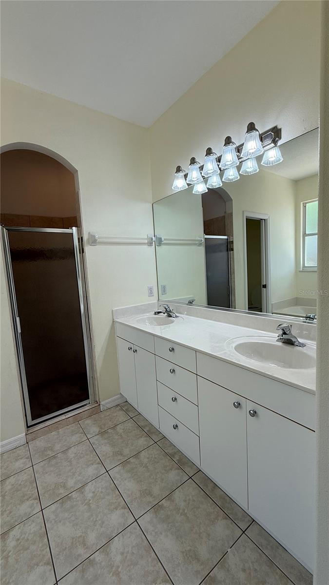 1017 WHITEGATE CT, SARASOTA, FL, 34232