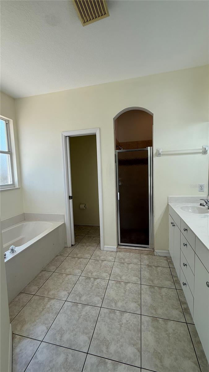 1017 WHITEGATE CT, SARASOTA, FL, 34232