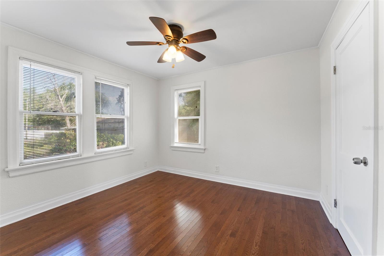 1707 E HENRY AVE, TAMPA, FL, 33610