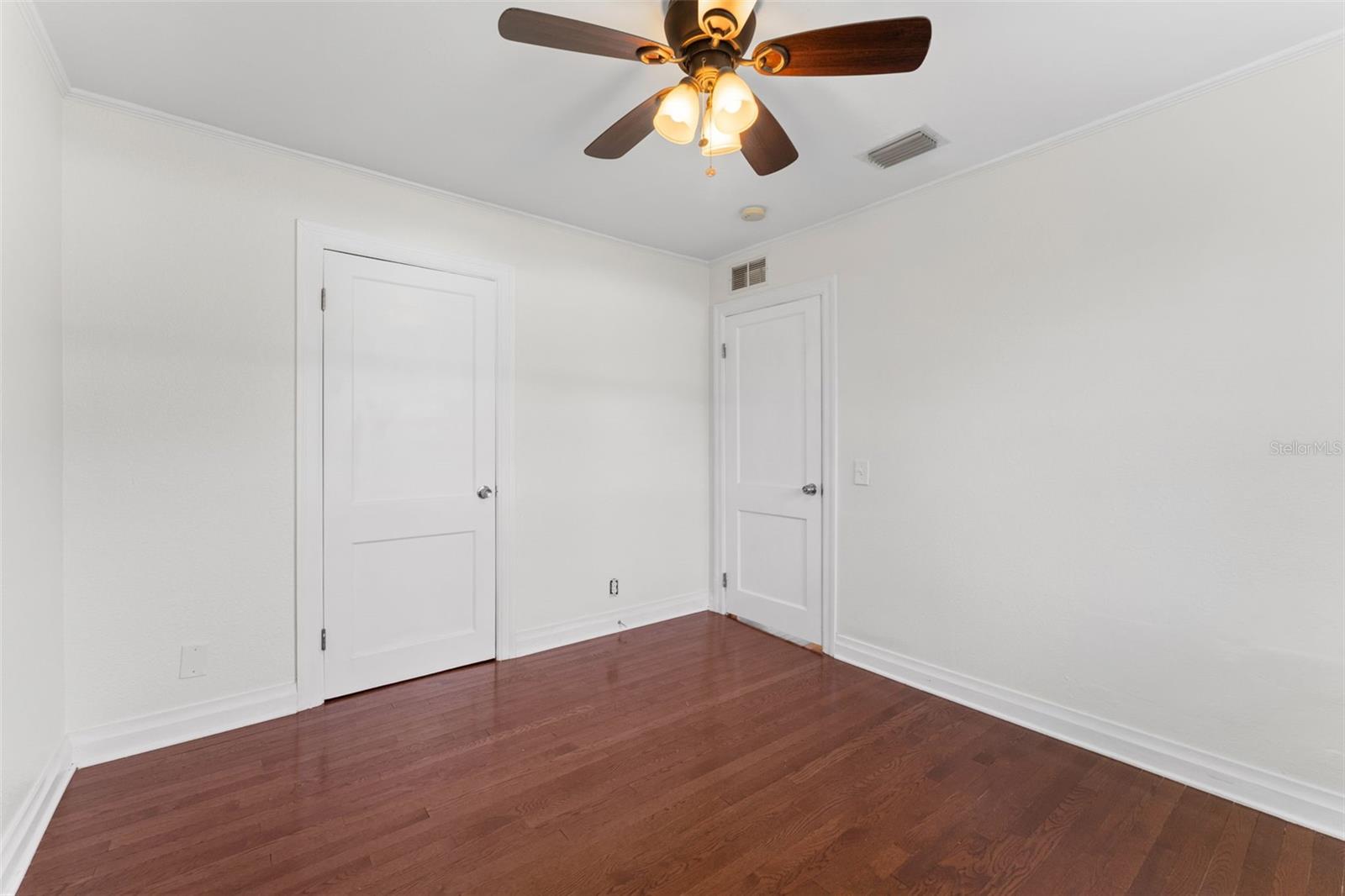 1707 E HENRY AVE, TAMPA, FL, 33610