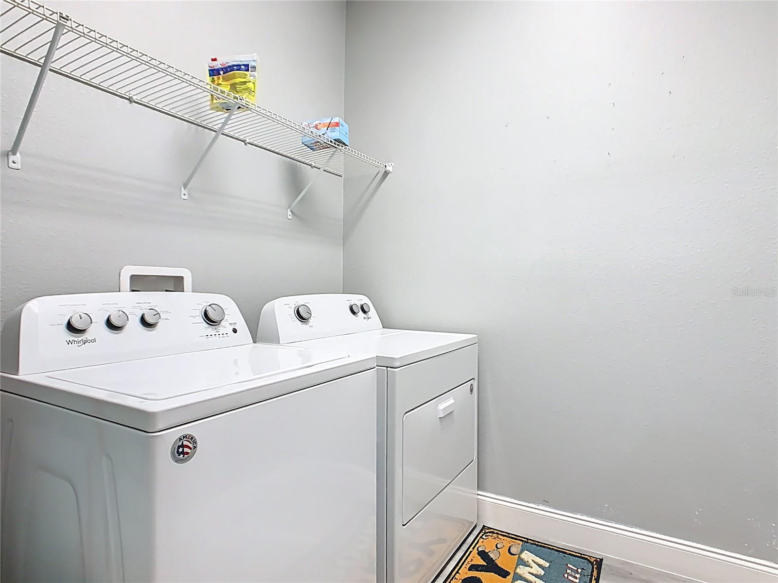 1104 ROBERTA RD, LAKE WALES, FL, 33853