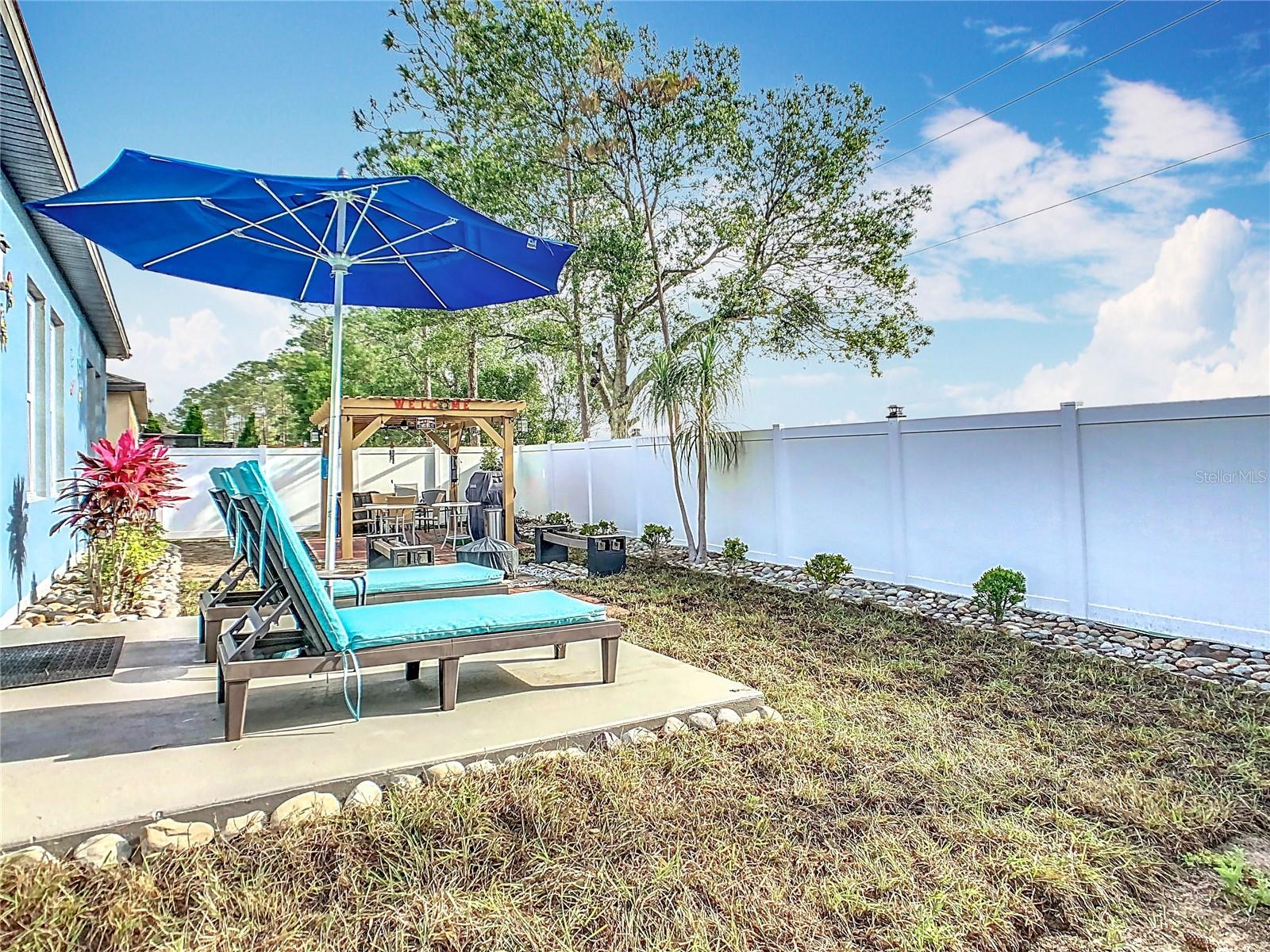 1104 ROBERTA RD, LAKE WALES, FL, 33853