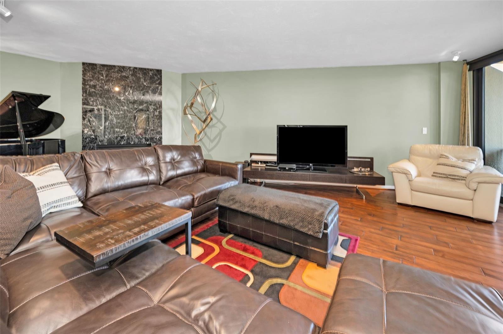1660 GULF BLVD #307, CLEARWATER BEACH, FL, 33767