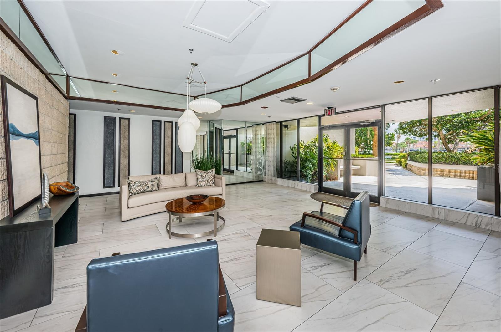 1660 GULF BLVD #307, CLEARWATER BEACH, FL, 33767