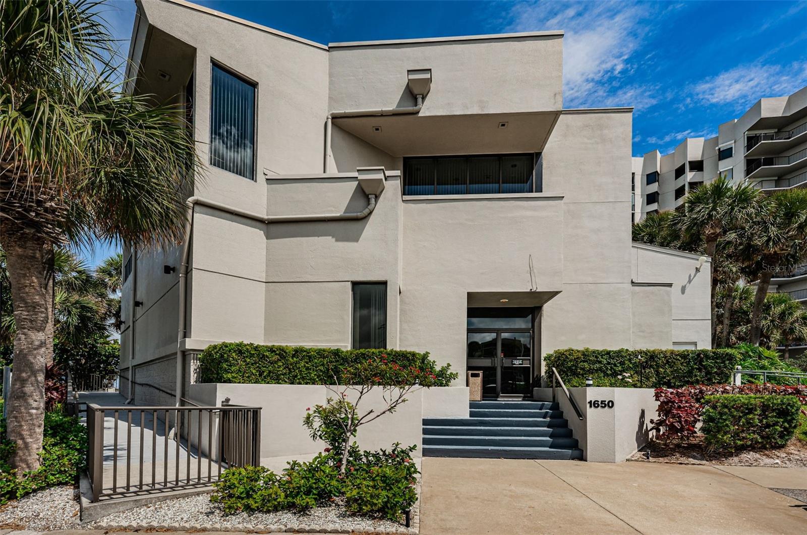 1660 GULF BLVD #307, CLEARWATER BEACH, FL, 33767