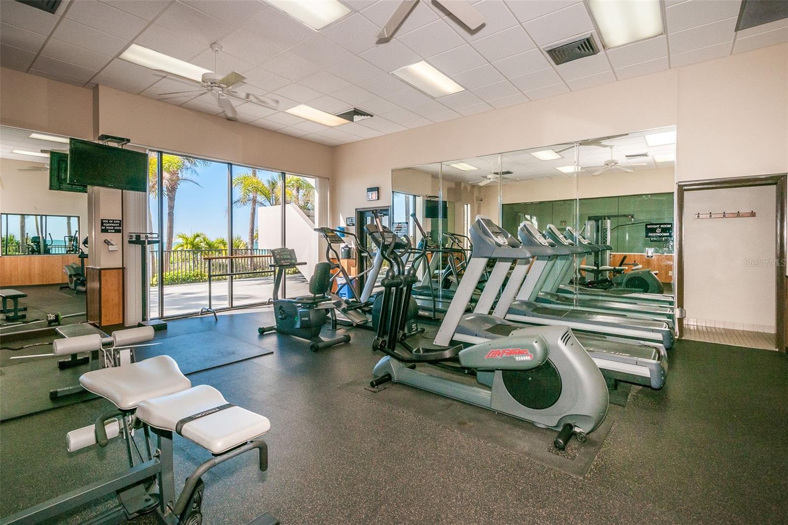 1660 GULF BLVD #307, CLEARWATER BEACH, FL, 33767