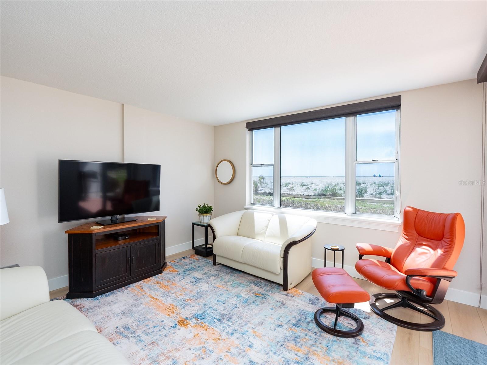 1100 TARPON CENTER DR #102B, VENICE, FL, 34285