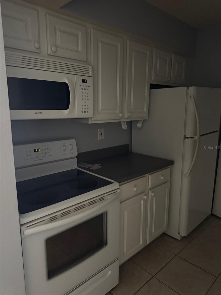 3748 IDLEBROOK CIR #202, CASSELBERRY, FL, 32707