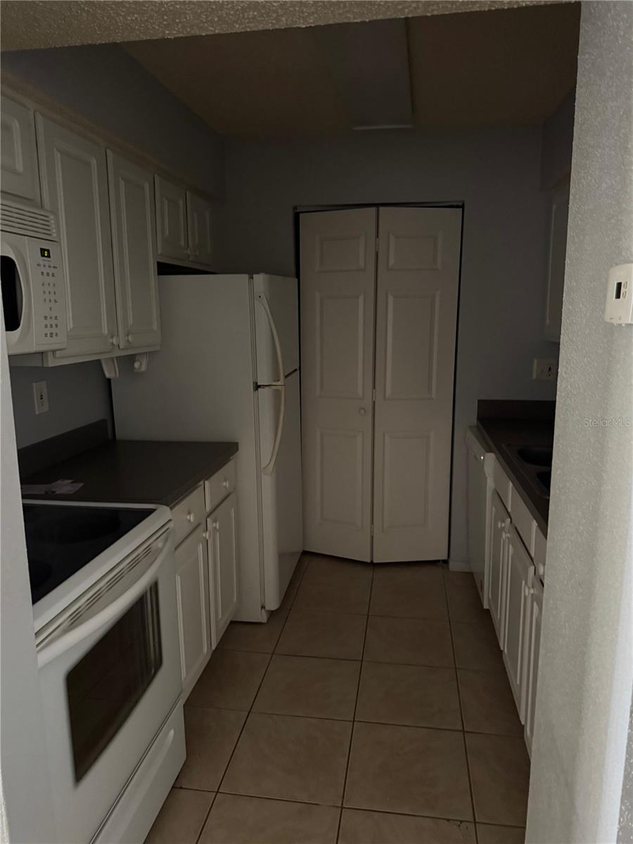 3748 IDLEBROOK CIR #202, CASSELBERRY, FL, 32707