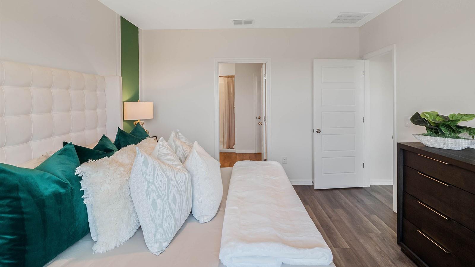 1218 ALSTONIA LN, MOUNT DORA, FL, 32757