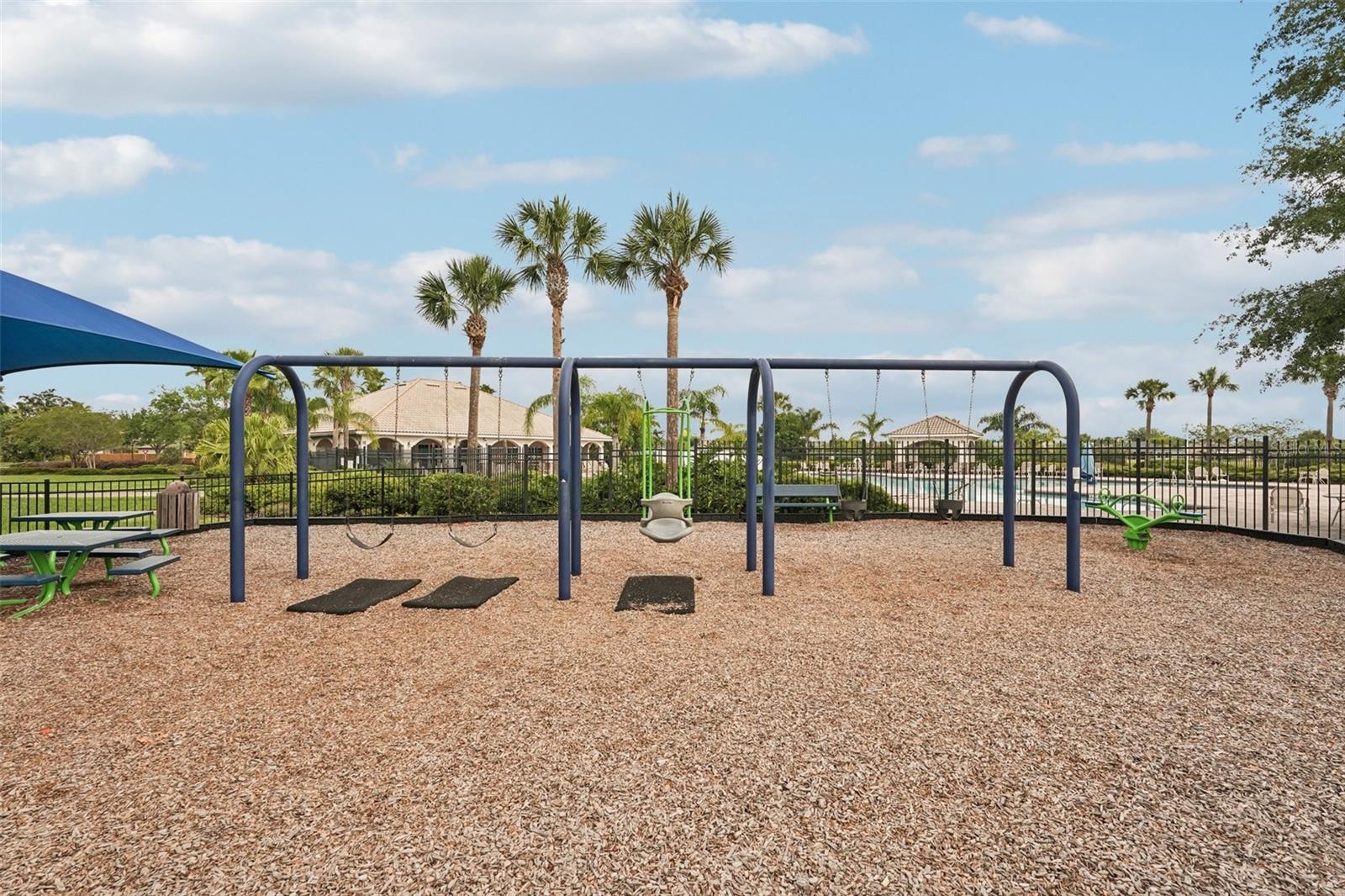 12402 FAIRLAWN DR, RIVERVIEW, FL, 33579