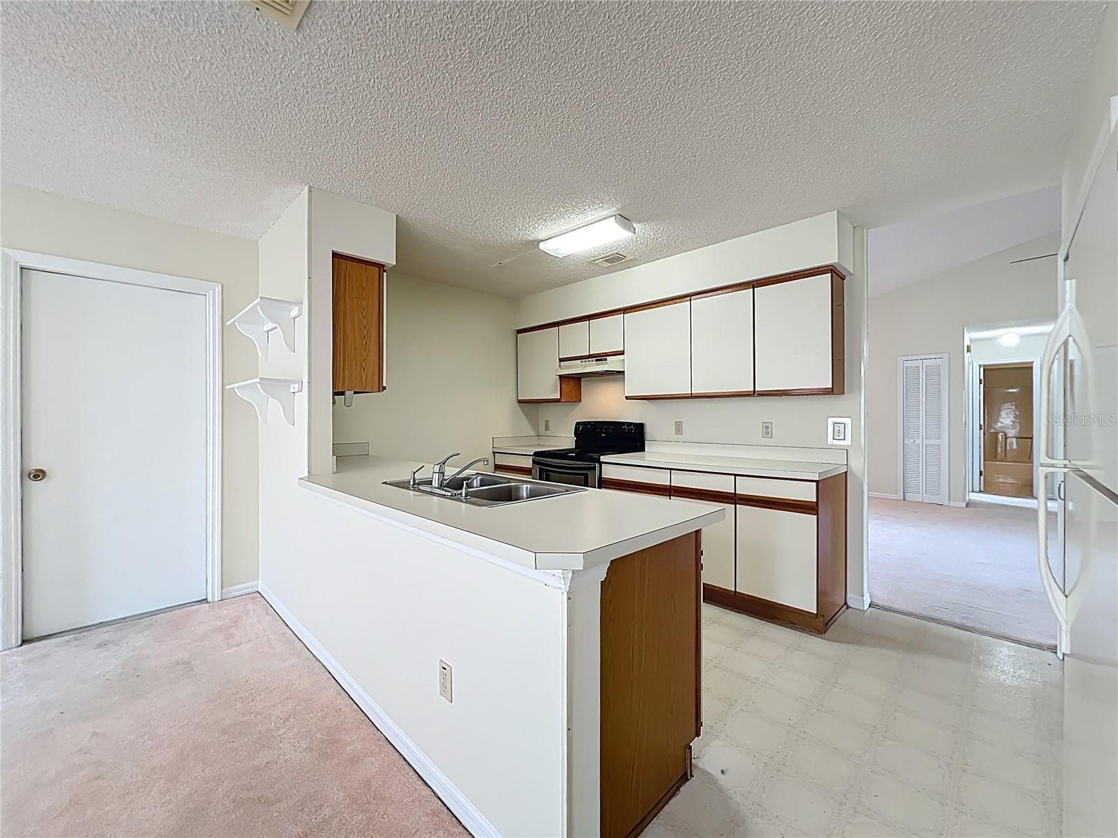 2558 ACADEMY AVE, DELTONA, FL, 32738