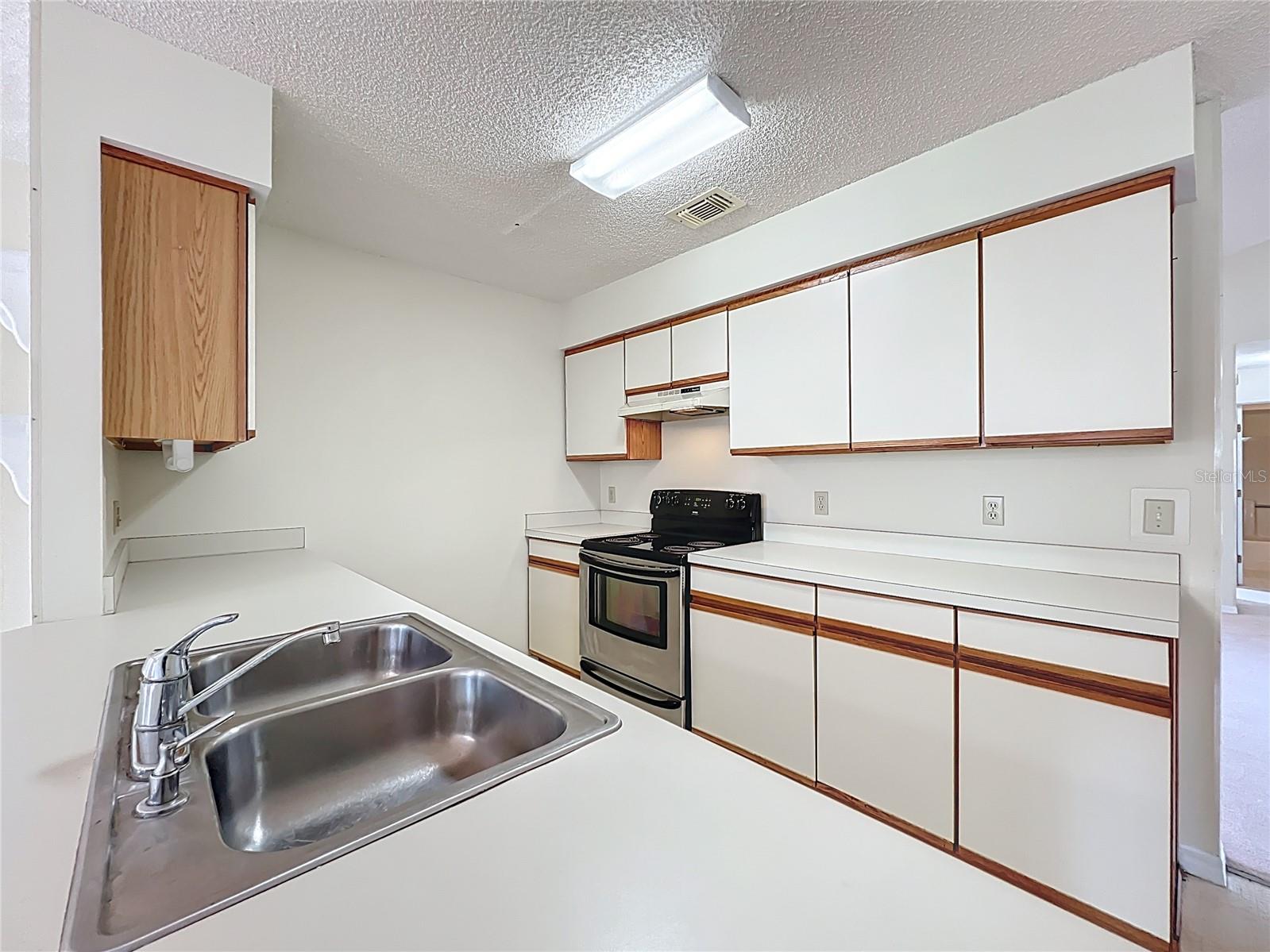 2558 ACADEMY AVE, DELTONA, FL, 32738