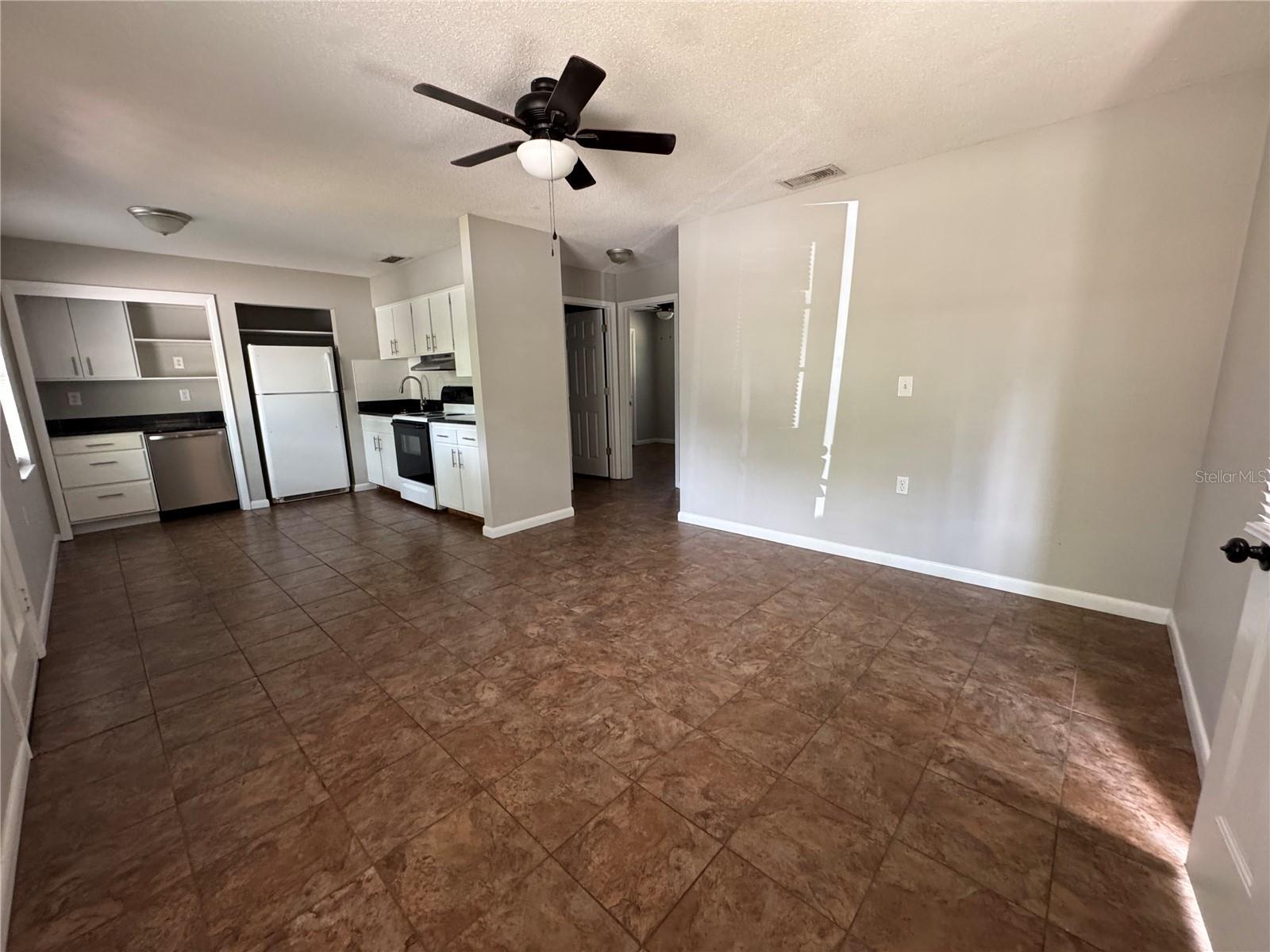 515 OAK AVE, MOUNT DORA, FL, 32757