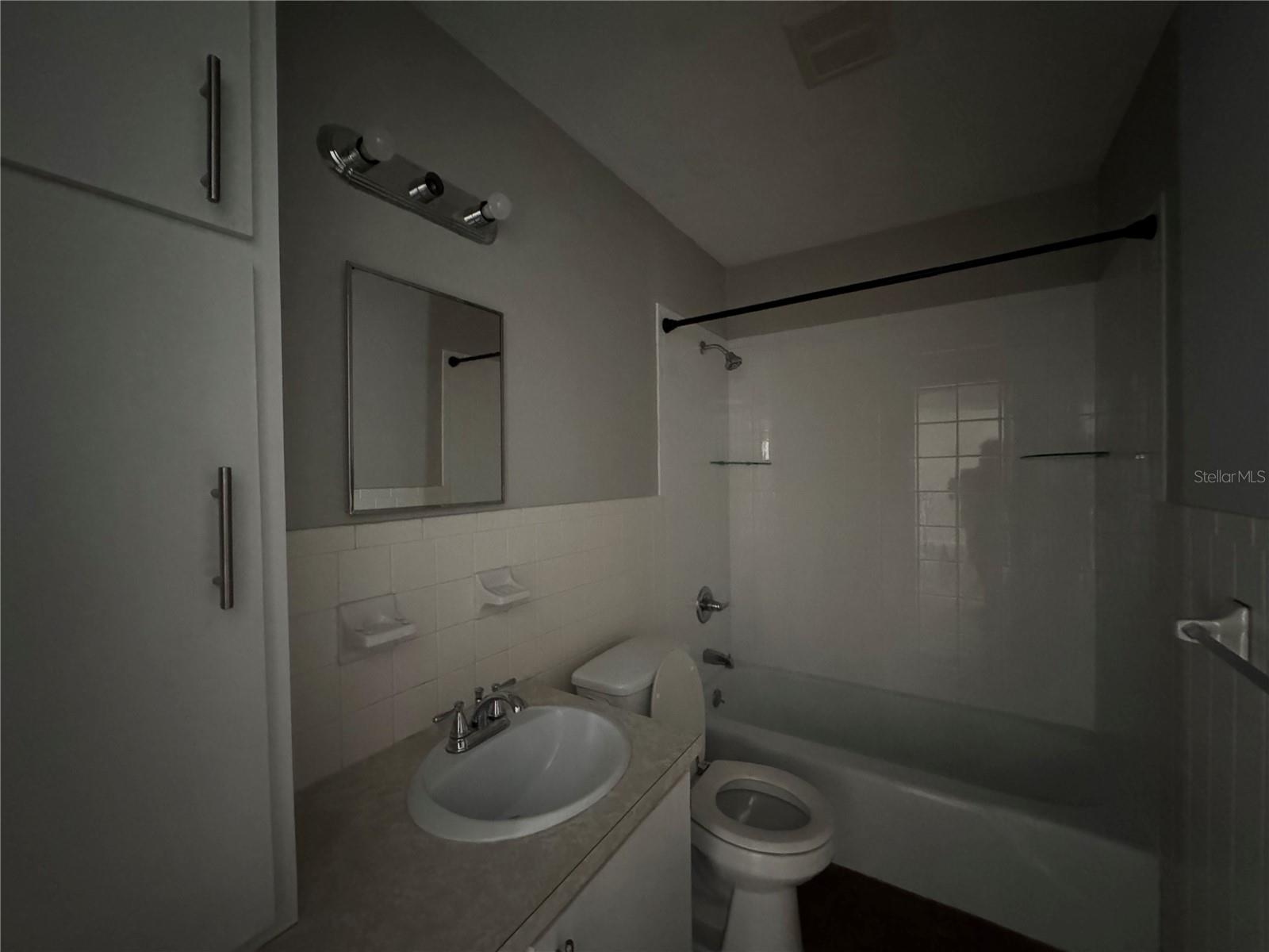 515 OAK AVE, MOUNT DORA, FL, 32757