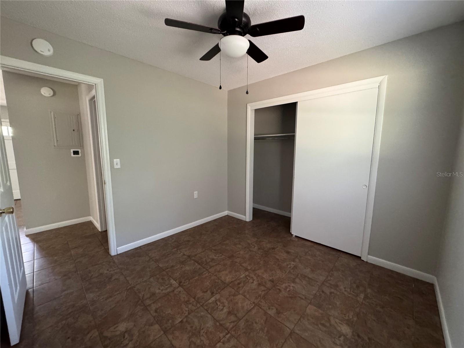 515 OAK AVE, MOUNT DORA, FL, 32757