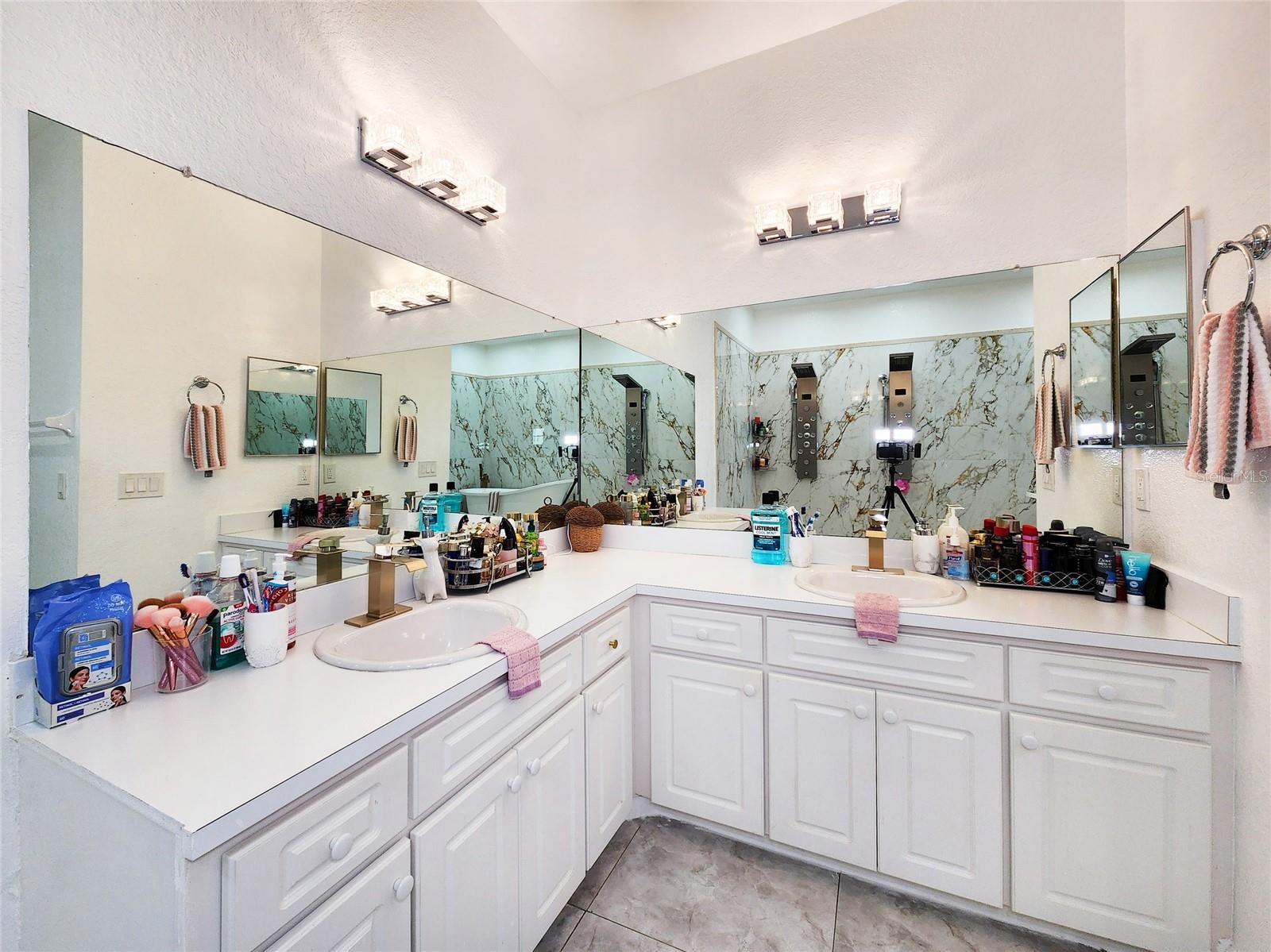2735 BERKFORD CIR, LAKELAND, FL, 33810