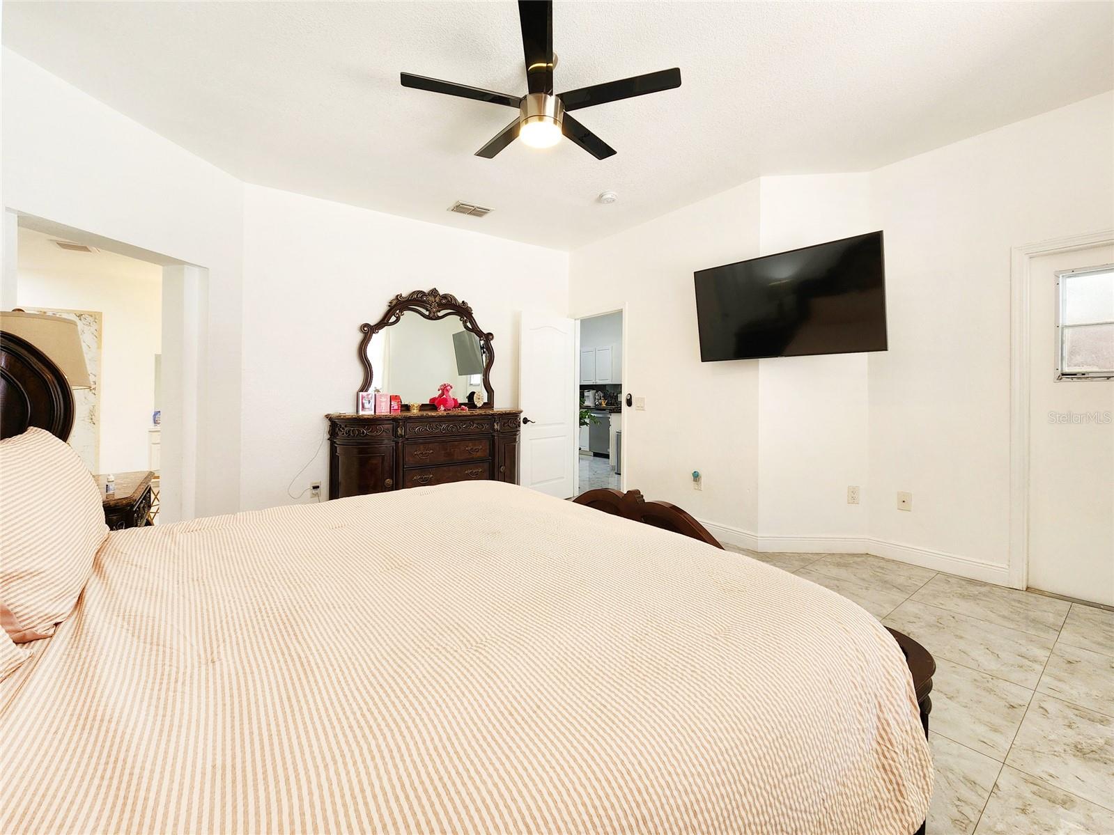 2735 BERKFORD CIR, LAKELAND, FL, 33810