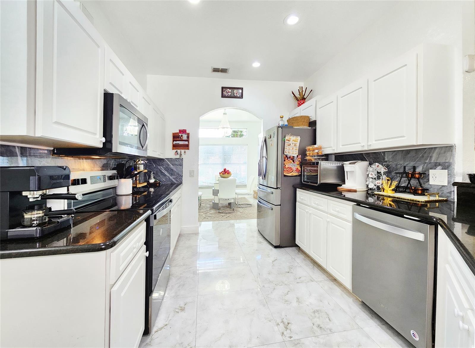 2735 BERKFORD CIR, LAKELAND, FL, 33810
