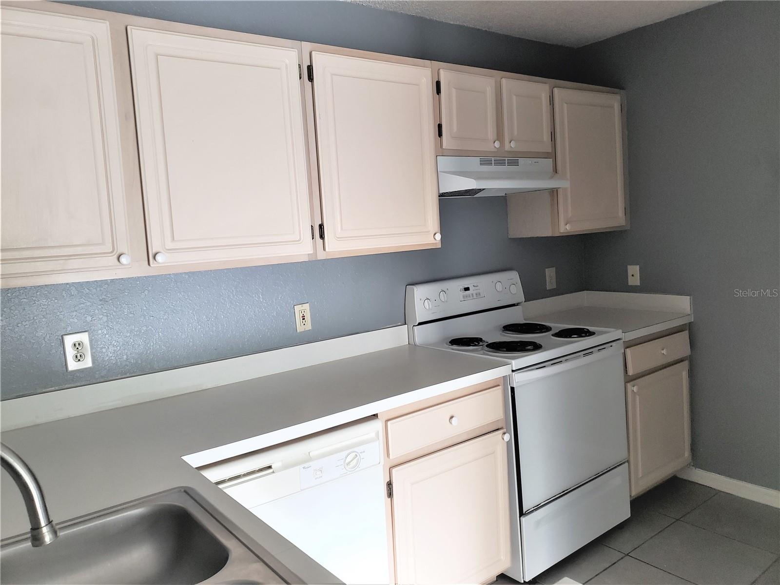 4285 SUMMER LANDING DR #104, LAKELAND, FL, 33810