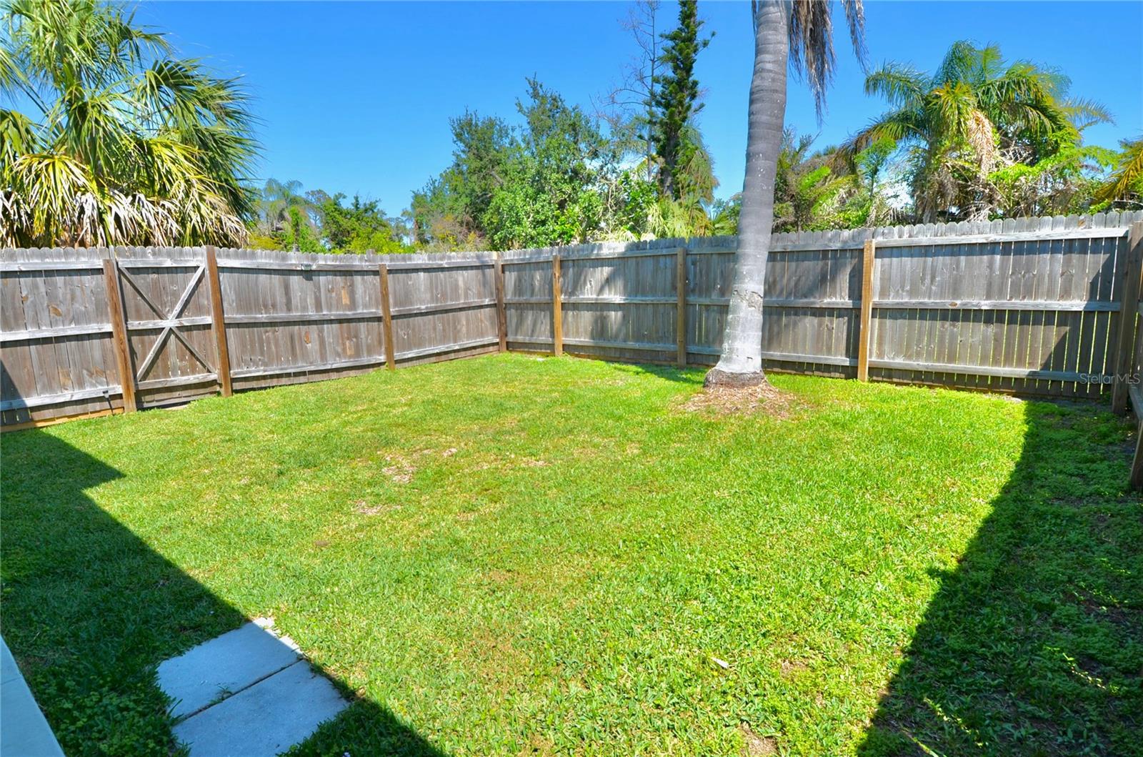 411 PAMETO RD, NOKOMIS, FL, 34275