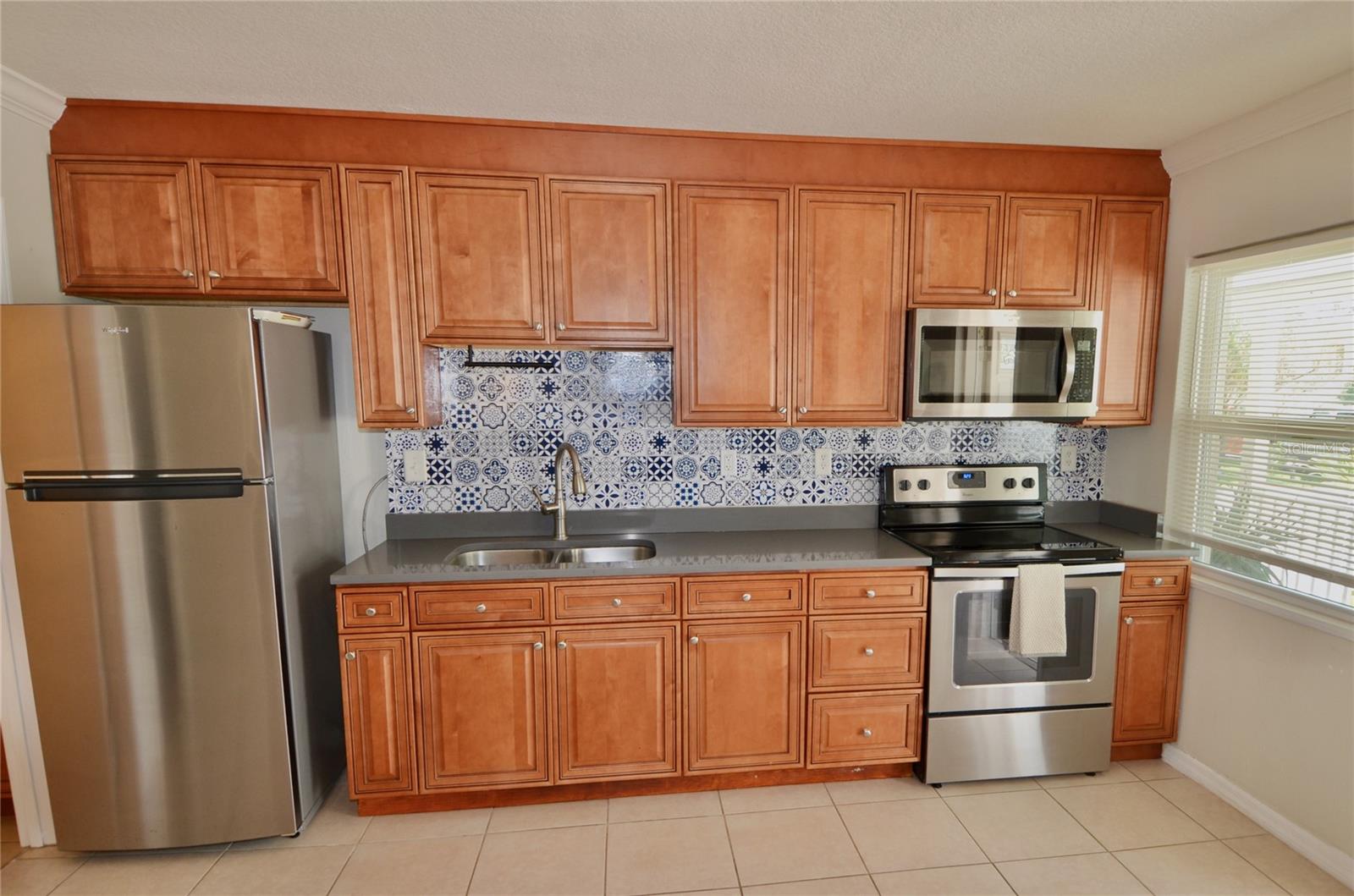 411 PAMETO RD, NOKOMIS, FL, 34275