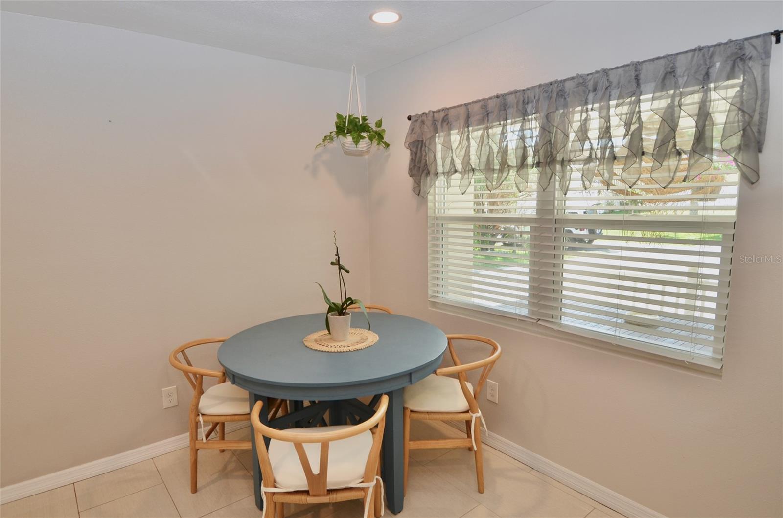 411 PAMETO RD, NOKOMIS, FL, 34275