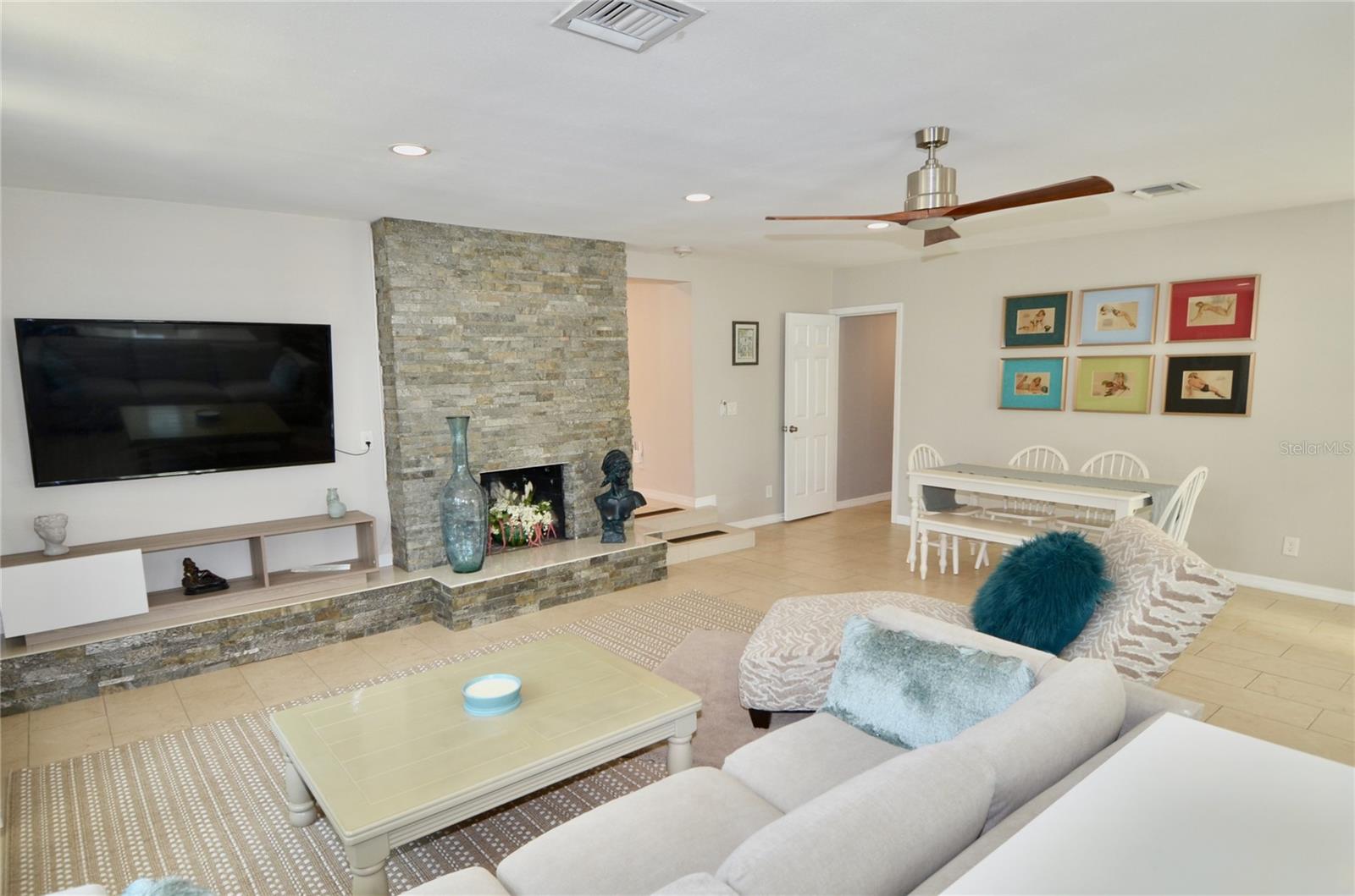 411 PAMETO RD, NOKOMIS, FL, 34275