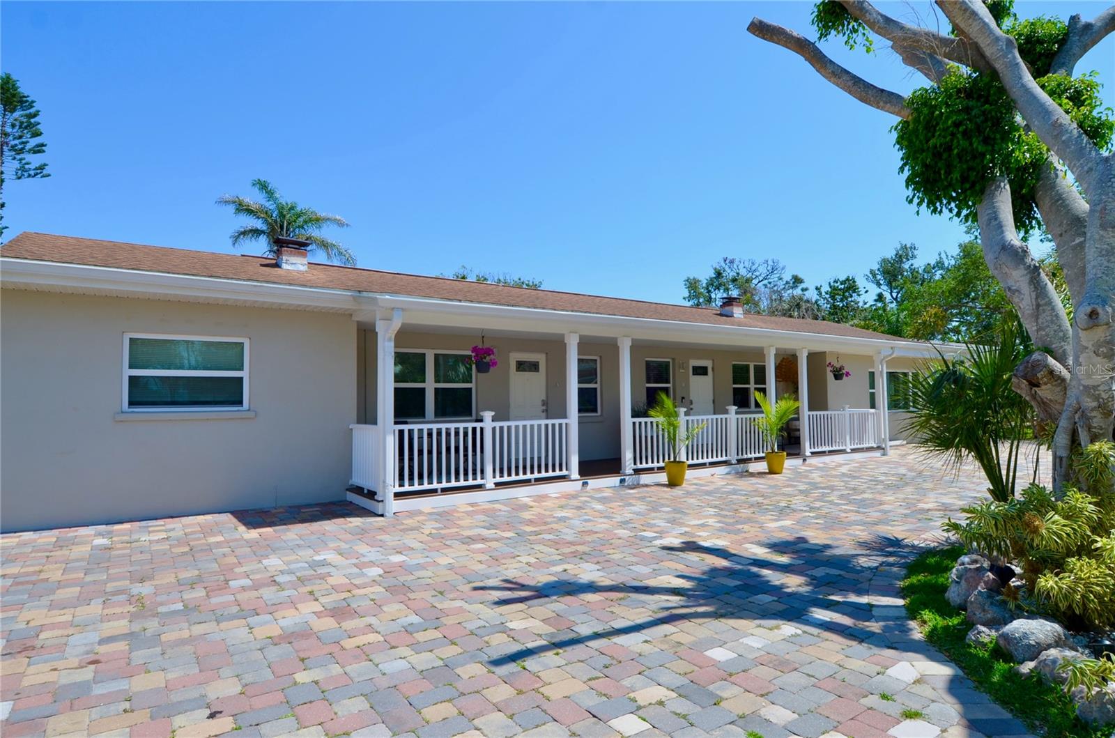 411 PAMETO RD, NOKOMIS, FL, 34275