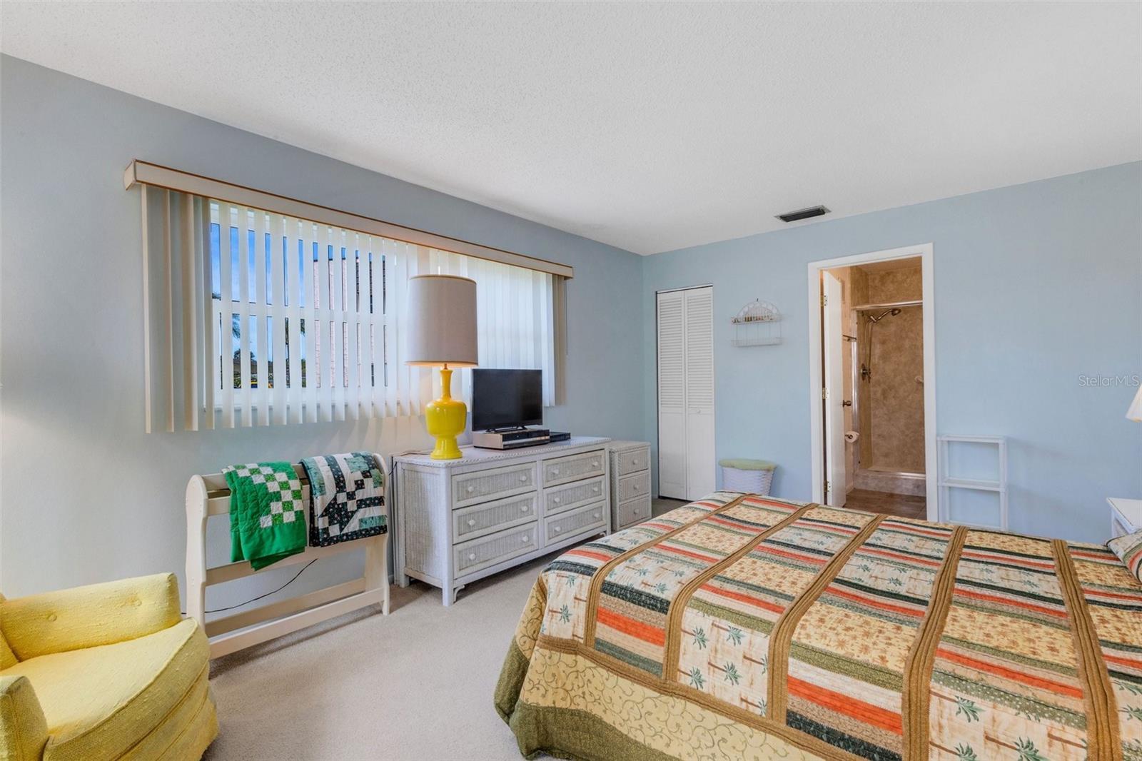 117 FERNWOOD CIR #117, SEMINOLE, FL, 33777