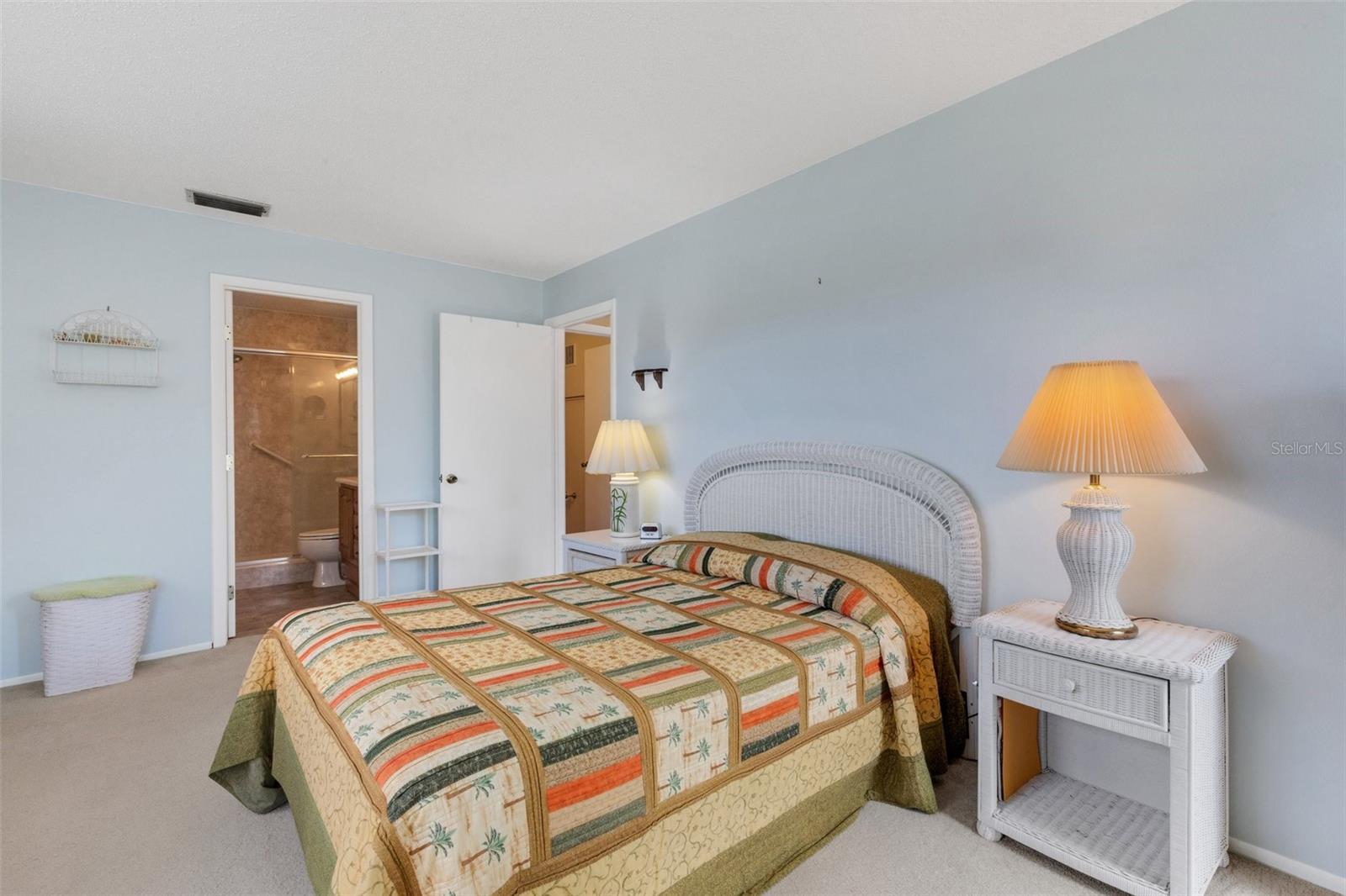 117 FERNWOOD CIR #117, SEMINOLE, FL, 33777
