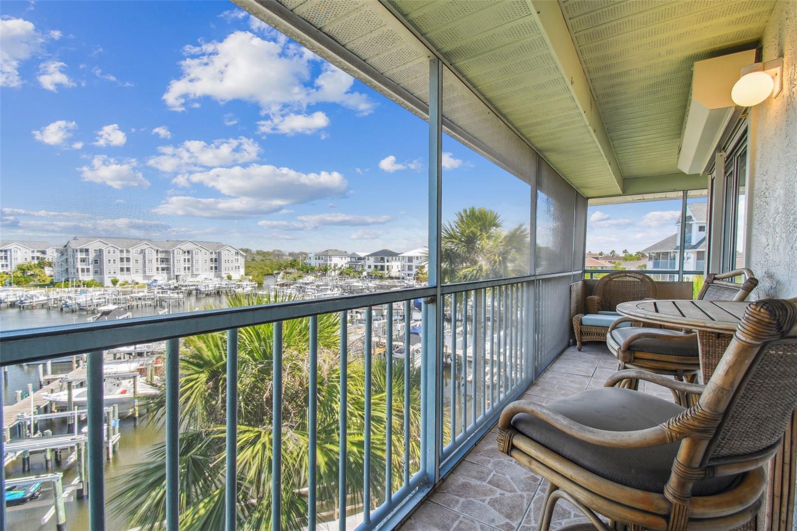 5537 SEA FOREST DR #301, NEW PORT RICHEY, FL, 34652