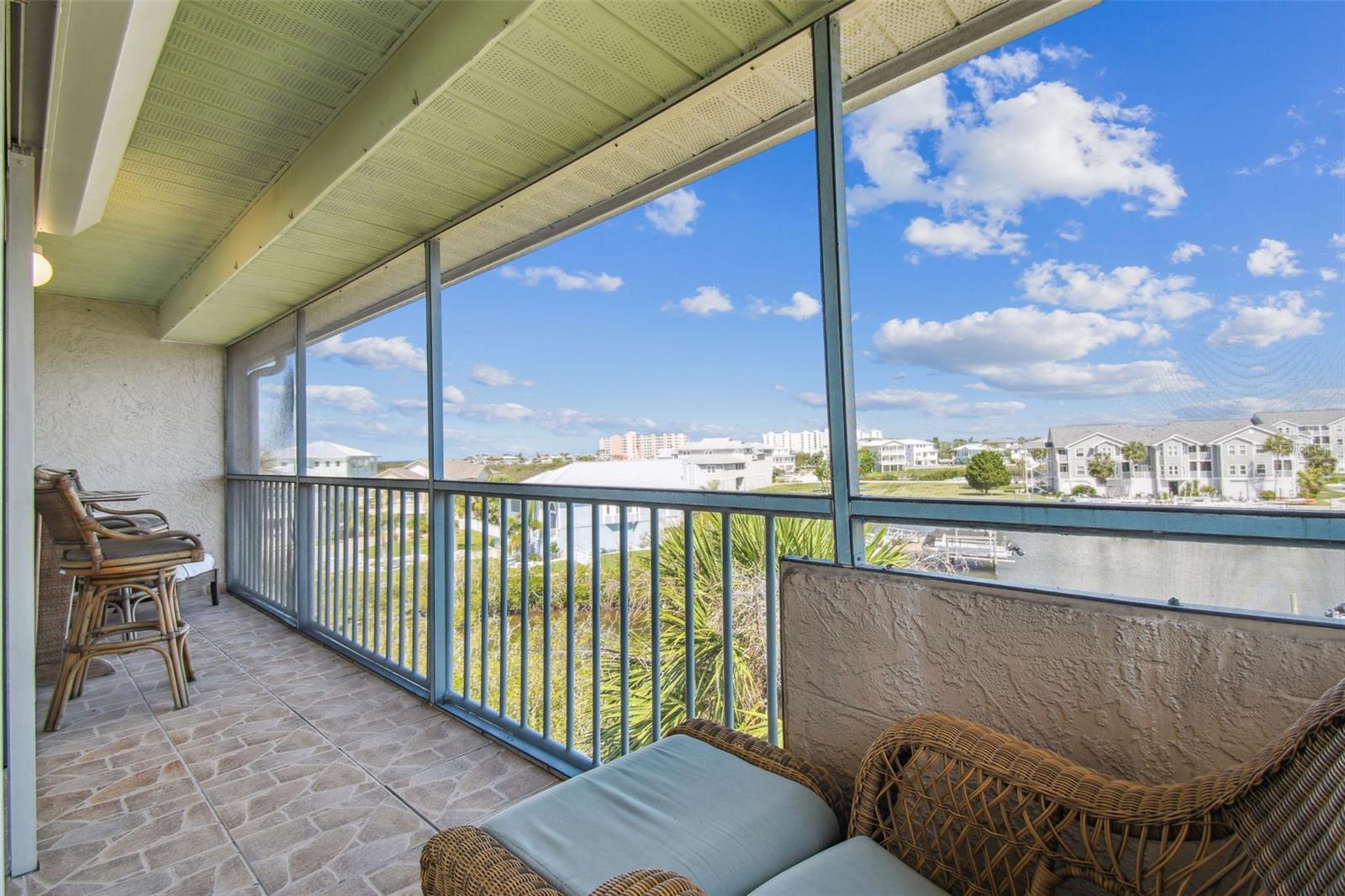 5537 SEA FOREST DR #301, NEW PORT RICHEY, FL, 34652
