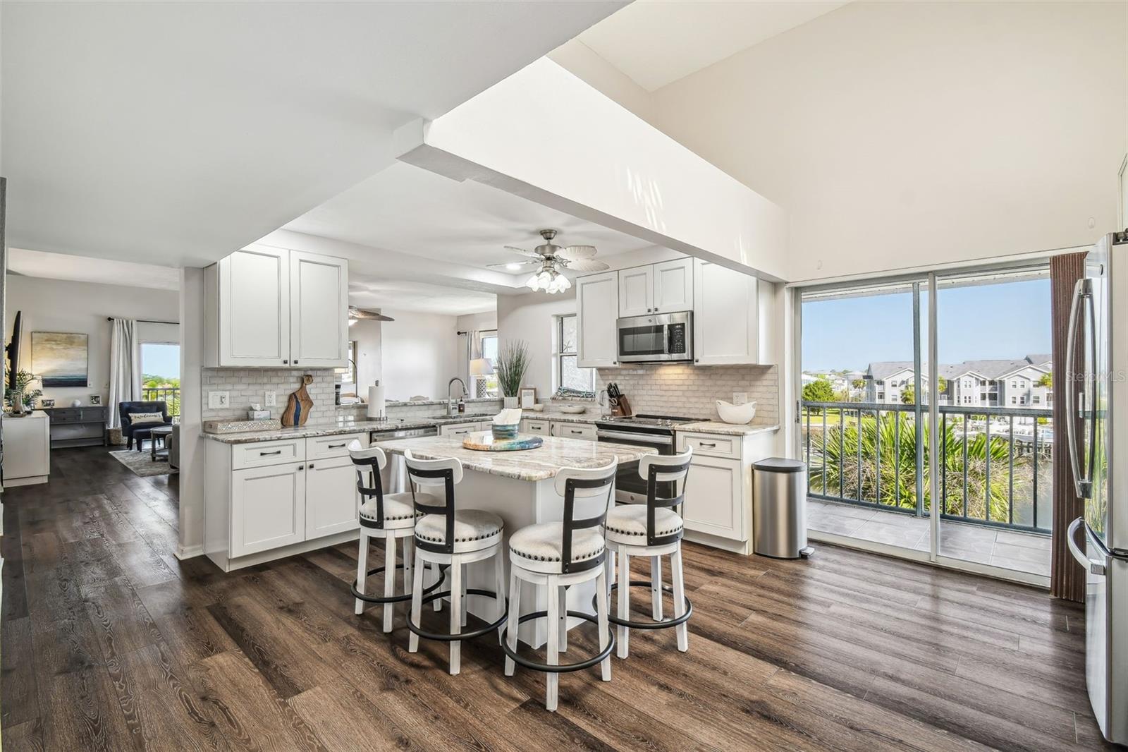 5537 SEA FOREST DR #301, NEW PORT RICHEY, FL, 34652