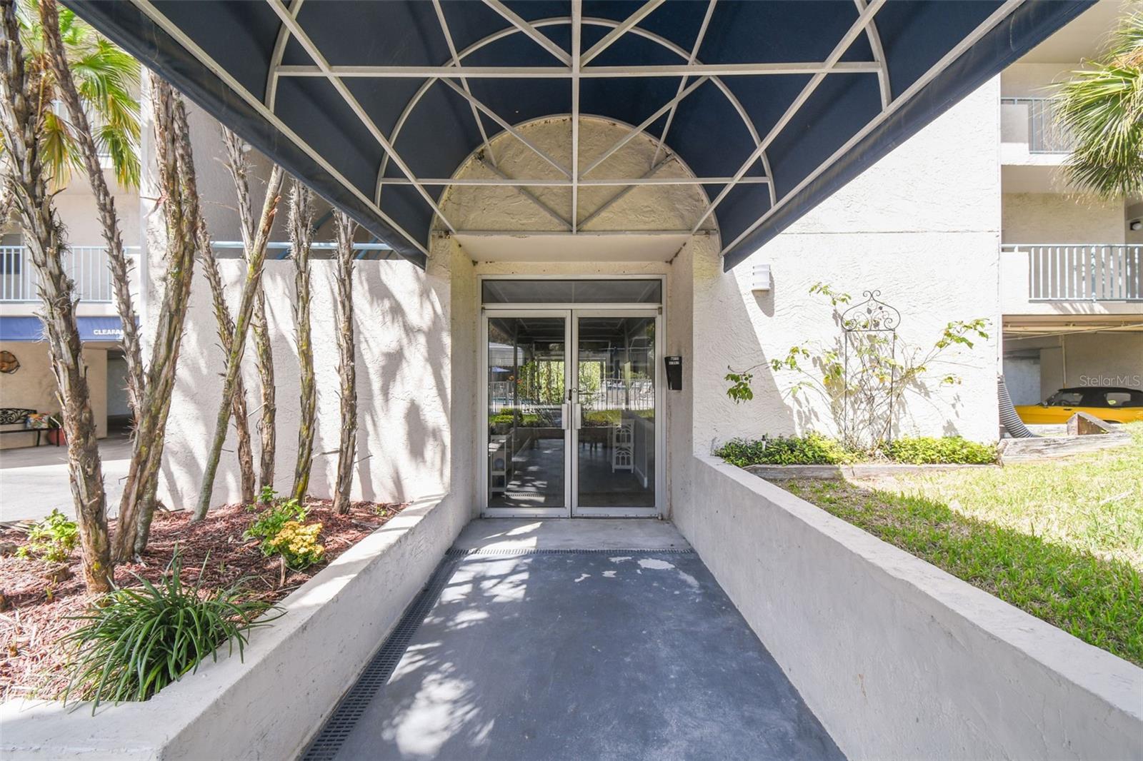 5537 SEA FOREST DR #301, NEW PORT RICHEY, FL, 34652