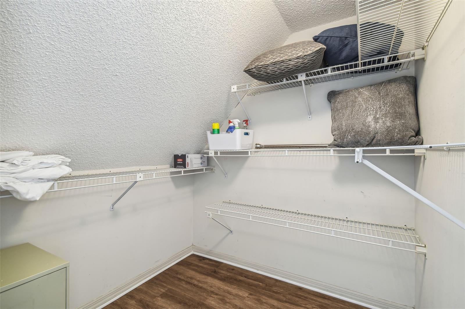 5537 SEA FOREST DR #301, NEW PORT RICHEY, FL, 34652