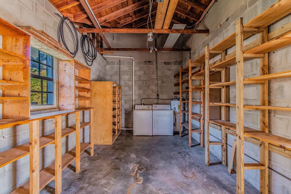 410 39TH AVE NE, ST PETERSBURG, FL, 33703