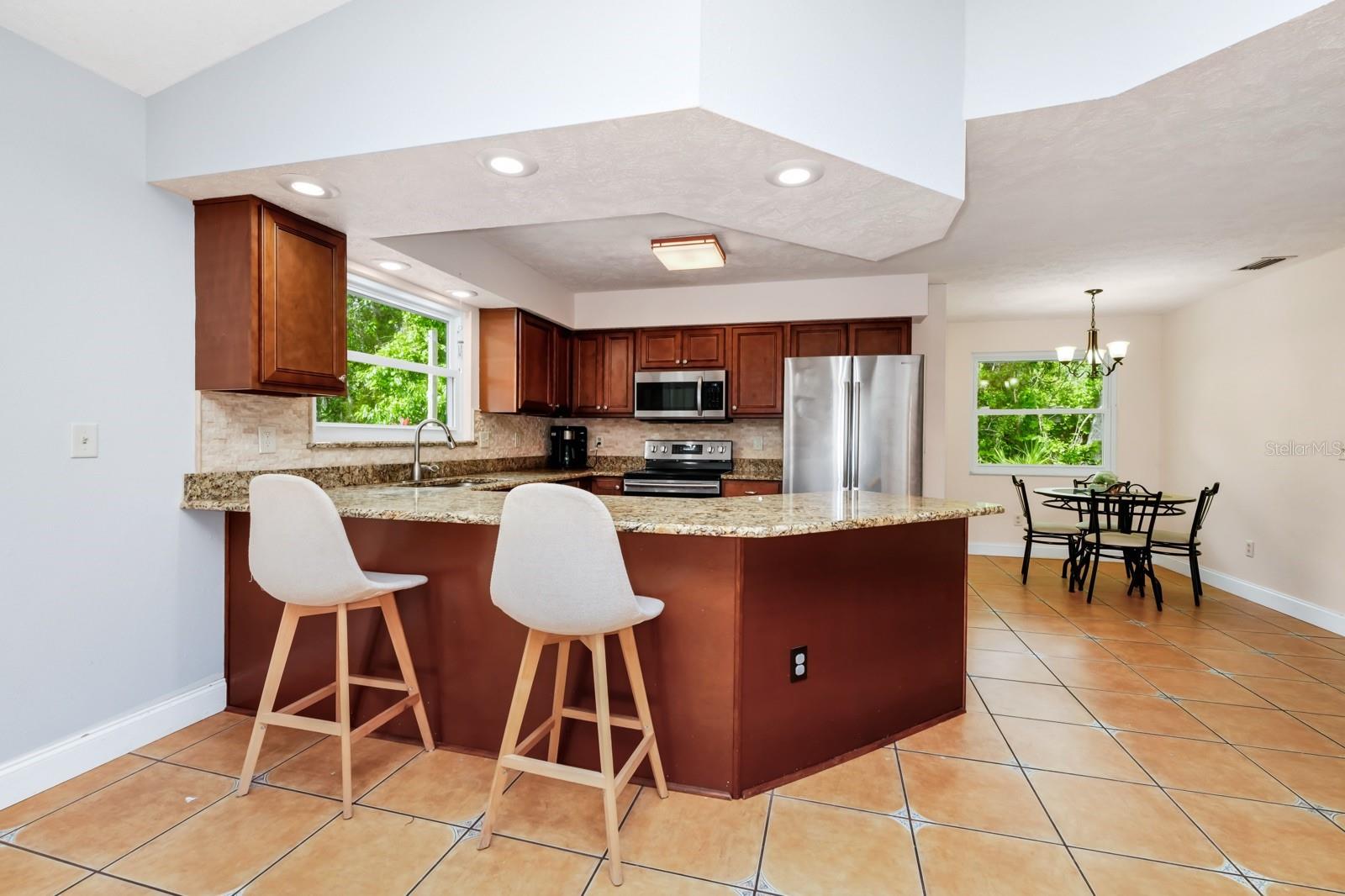 275 W 3RD ST, CHULUOTA, FL, 32766