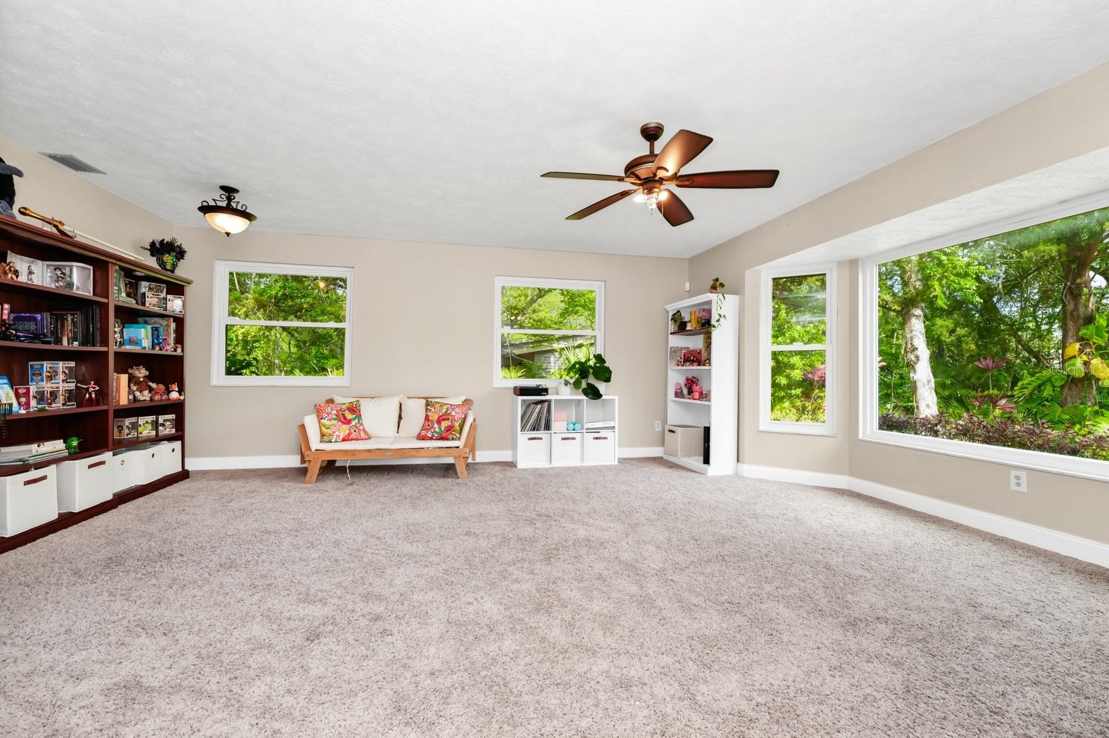 275 W 3RD ST, CHULUOTA, FL, 32766