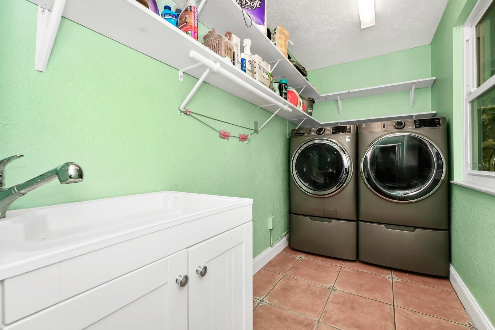 275 W 3RD ST, CHULUOTA, FL, 32766