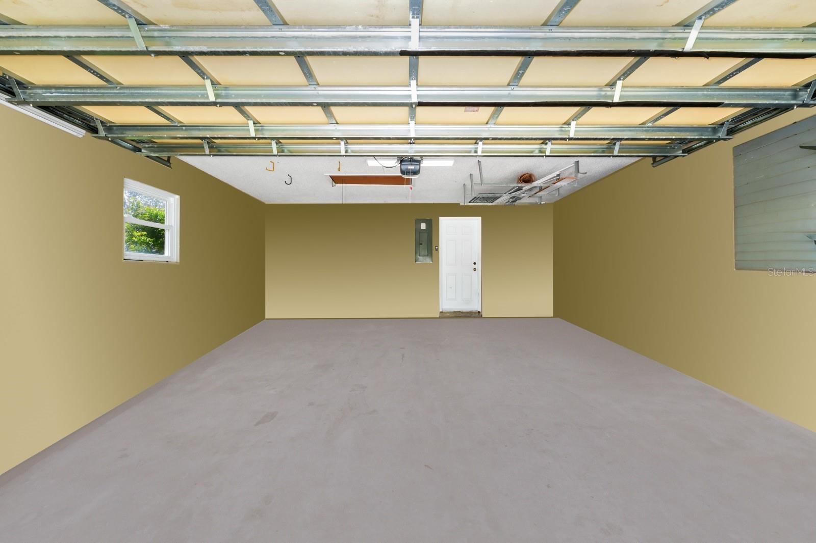 275 W 3RD ST, CHULUOTA, FL, 32766