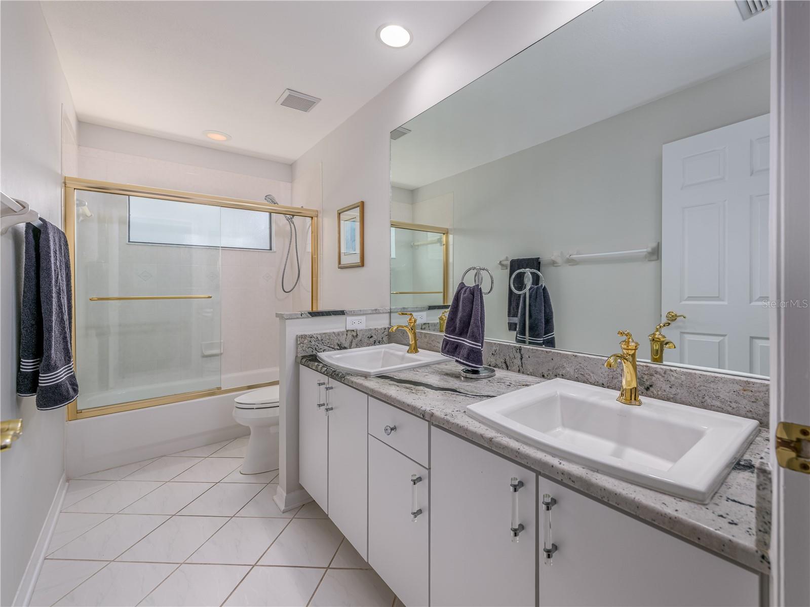 5308 TWIN CREEKS DR, VALRICO, FL, 33596