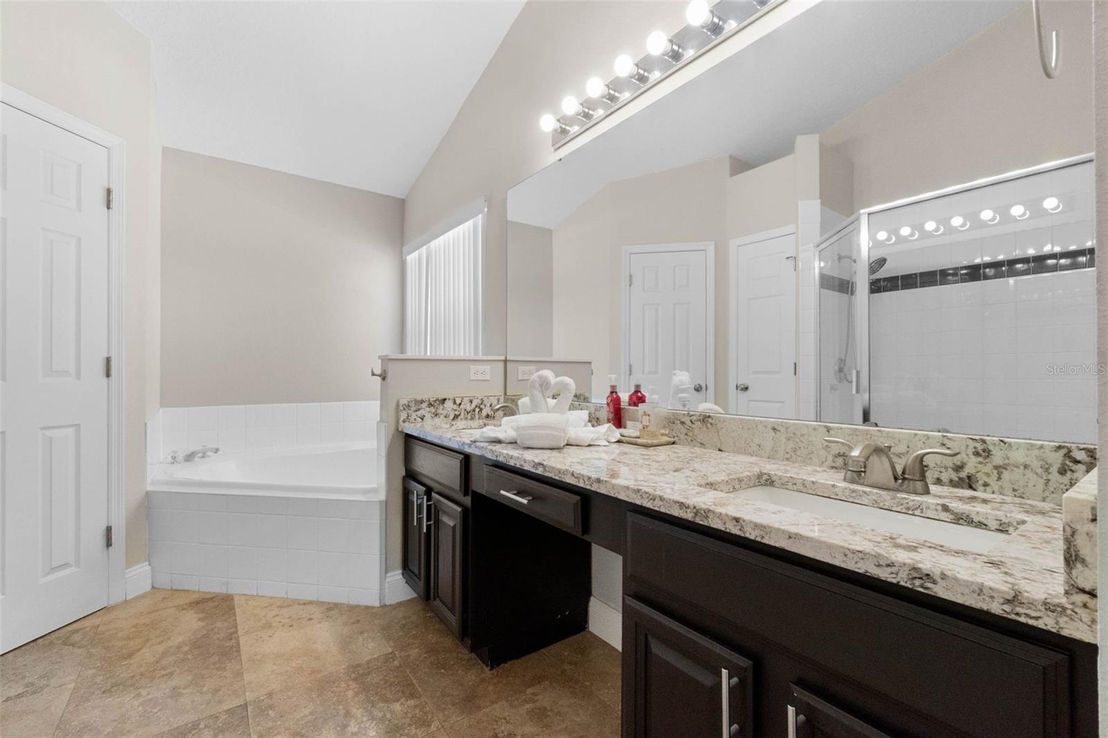 838 KILDRUMMY DR, DAVENPORT, FL, 33896