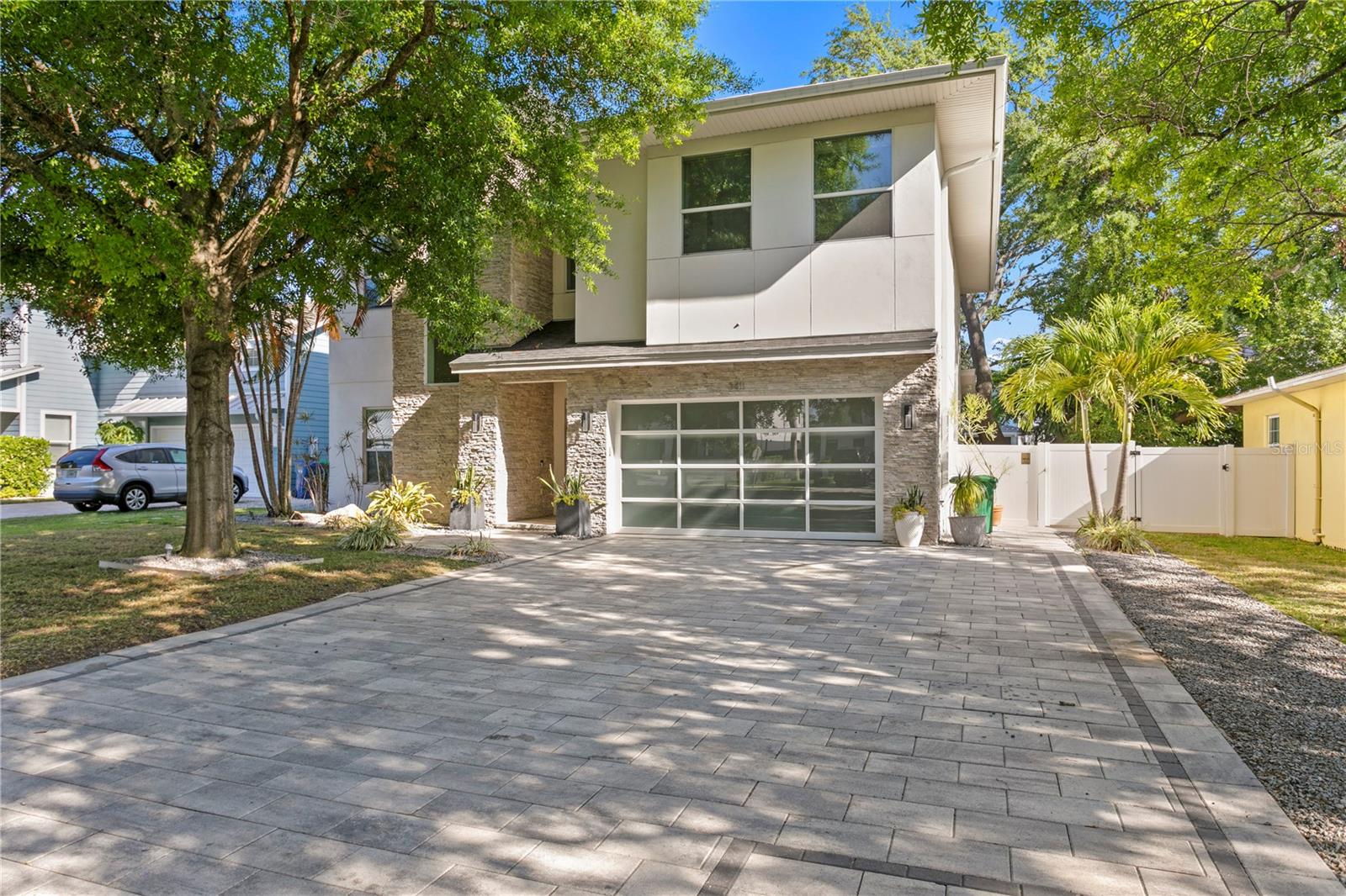 3411 W EL PRADO BLVD, TAMPA, FL, 33629