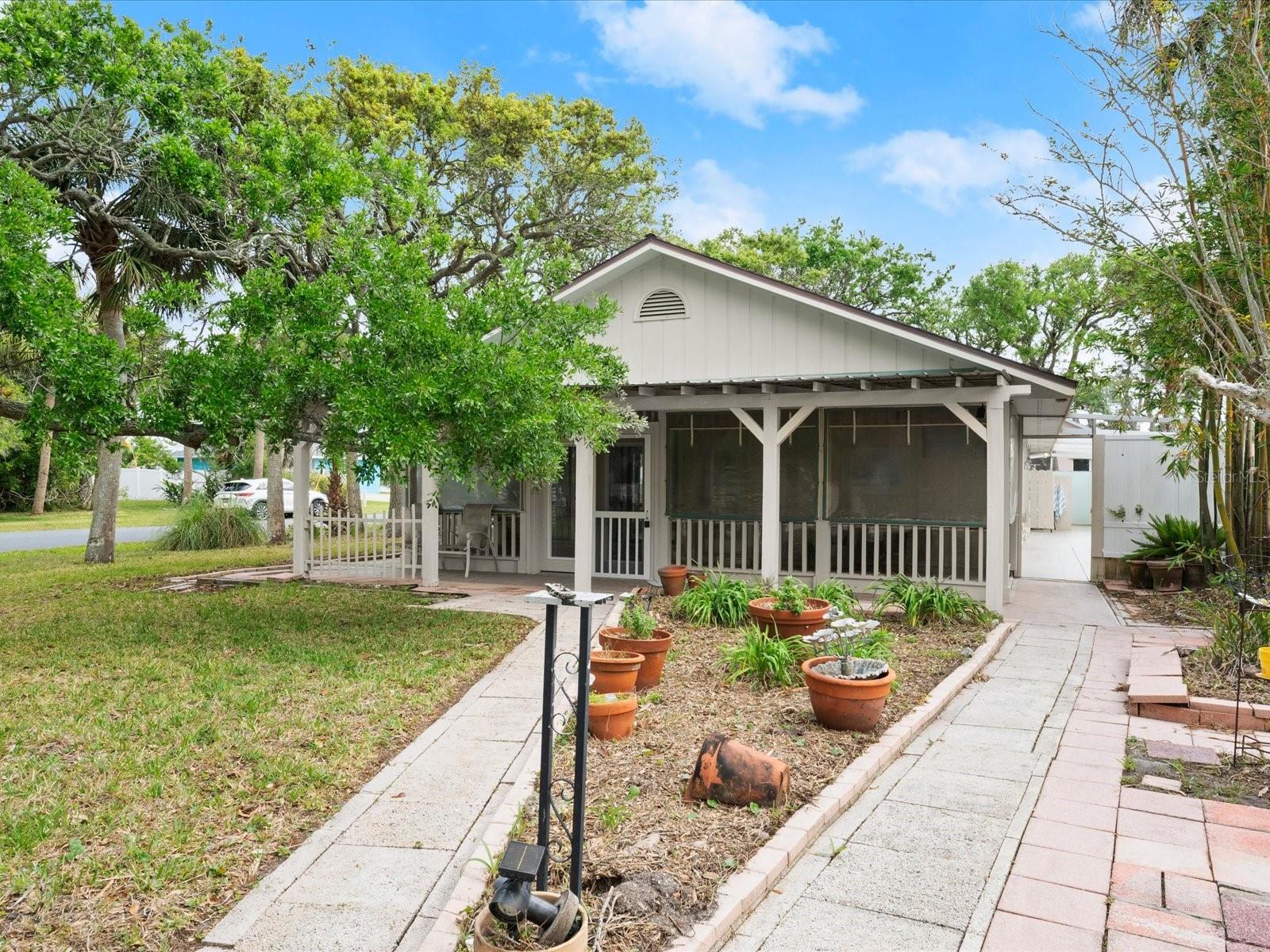 2401 S FLAGLER AVE, FLAGLER BEACH, FL, 32136