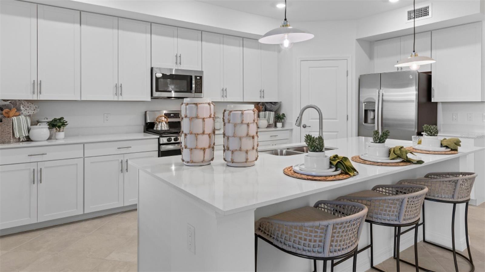 5616 SUMMIT POINTE CIR #101, BRADENTON, FL, 34210